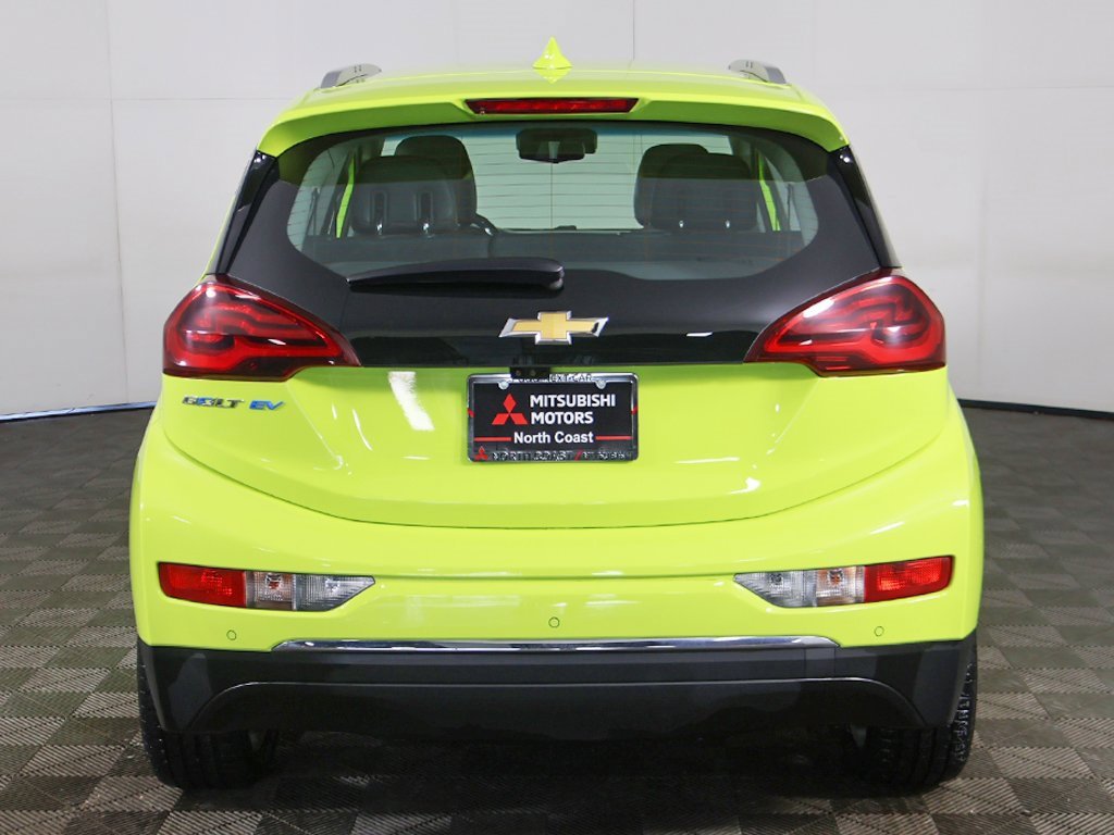 Used 2019 Chevrolet Bolt Premier w/ Infotainment Package image 14