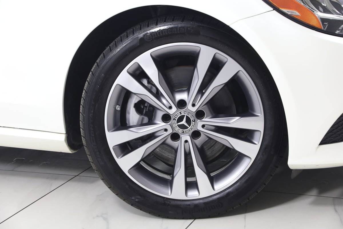 Used 2023 Mercedes-Benz C 300 4MATIC Coupe w/ Multimedia Package image 17