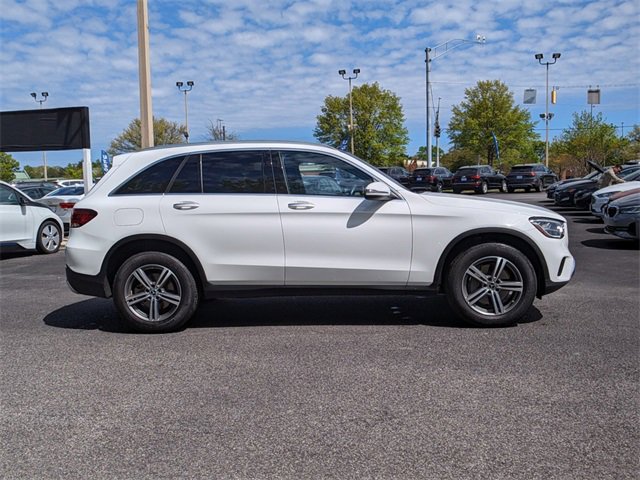 Used 2020 Mercedes-Benz GLC 300 4MATIC image 3