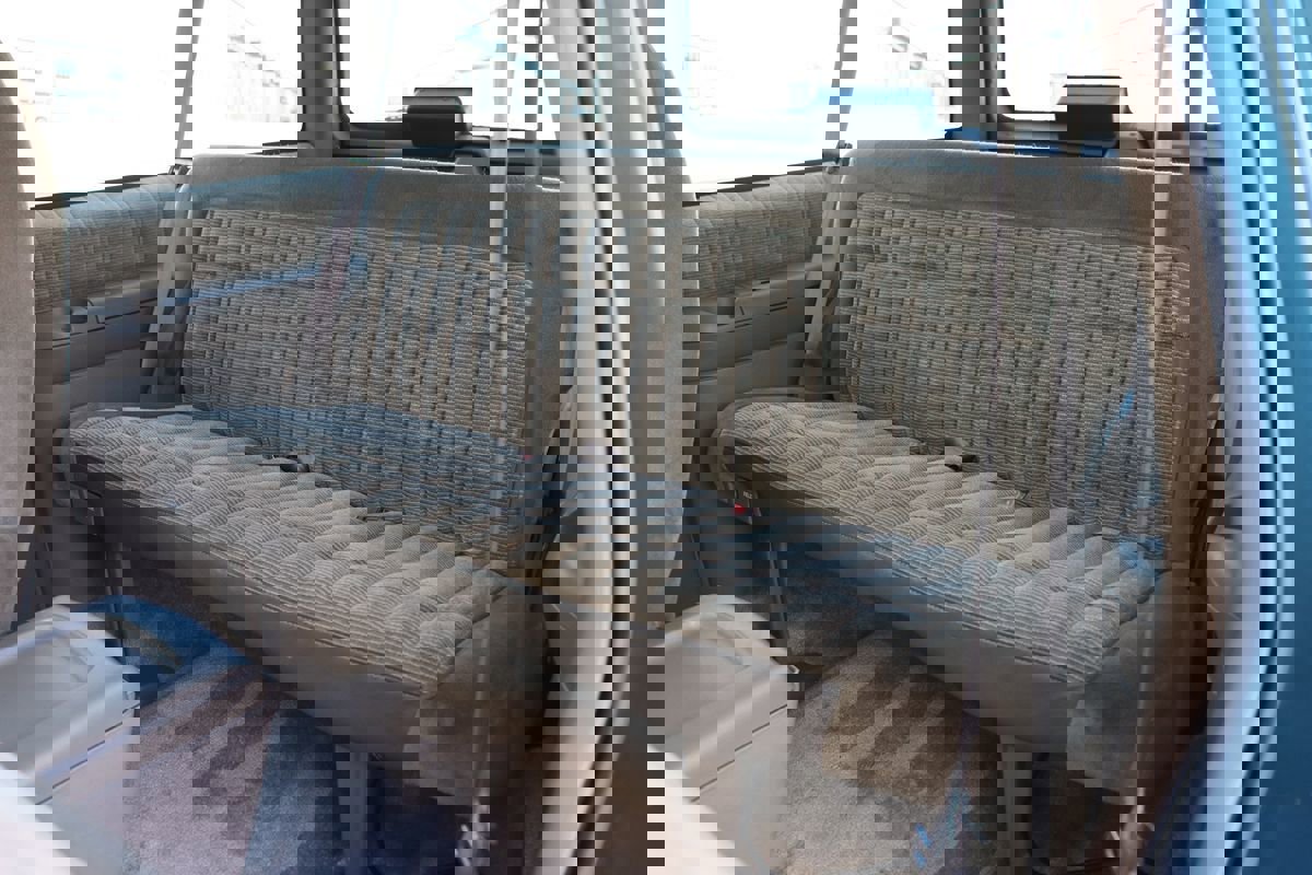 Used 1994 GMC Yukon 4WD 2-Door image 76