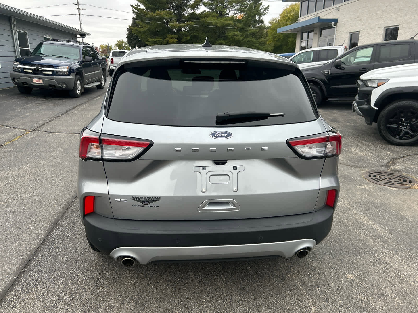 Used 2022 Ford Escape SE w/ Cold Weather Package image 4