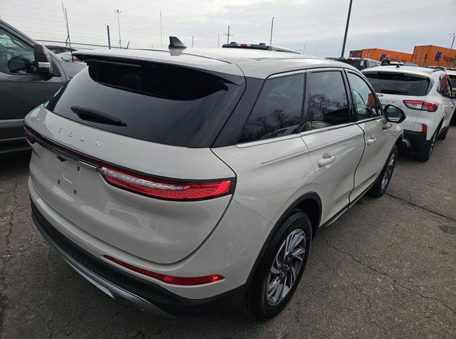 Used 2024 Lincoln Corsair AWD w/ Equipment Group 101A image 9