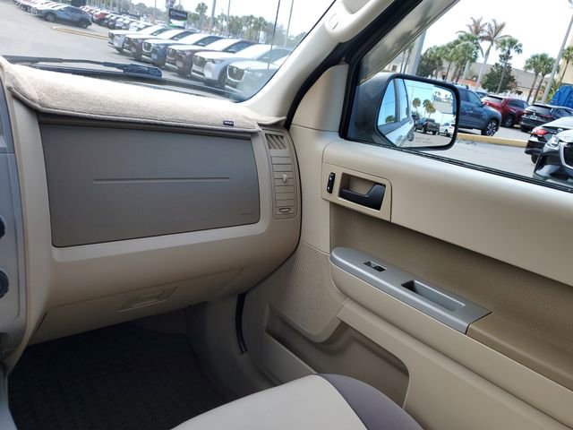 Used 2012 Ford Escape XLT image 11