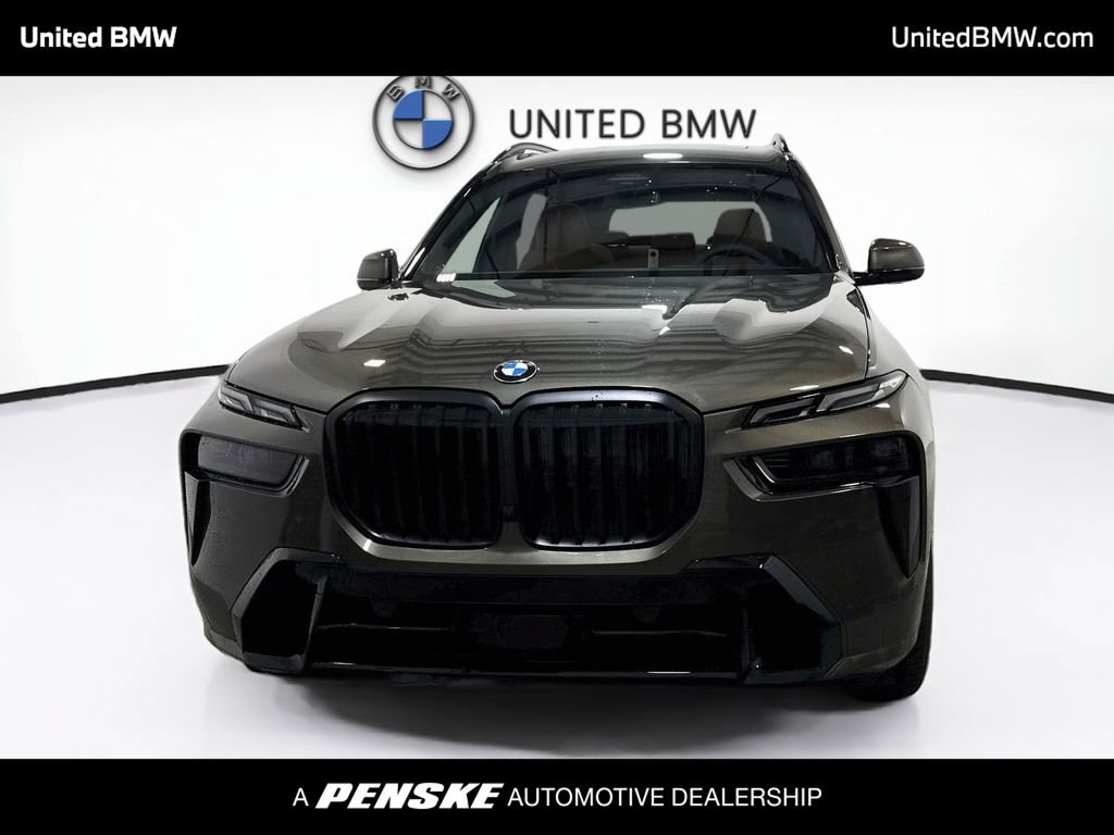 New 2027 BMW X7 xDrive40i w/ M Sport Package AWD/4WD image 2