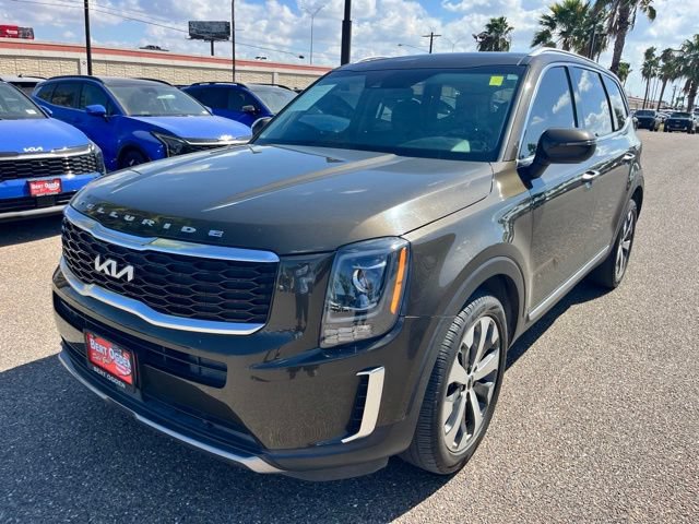 Used 2022 Kia Telluride S FWD image 3