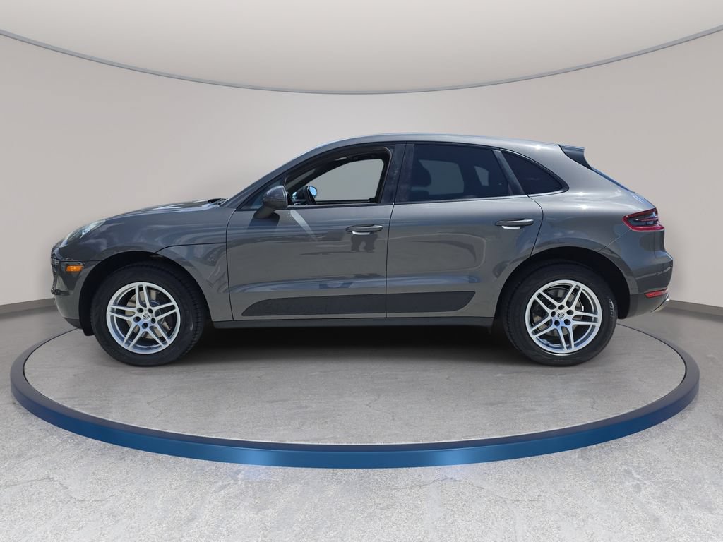Used 2018 Porsche Macan AWD/4WD image 9