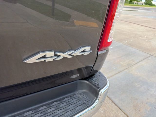 Used 2022 RAM 1500 Big Horn AWD/4WD image 11
