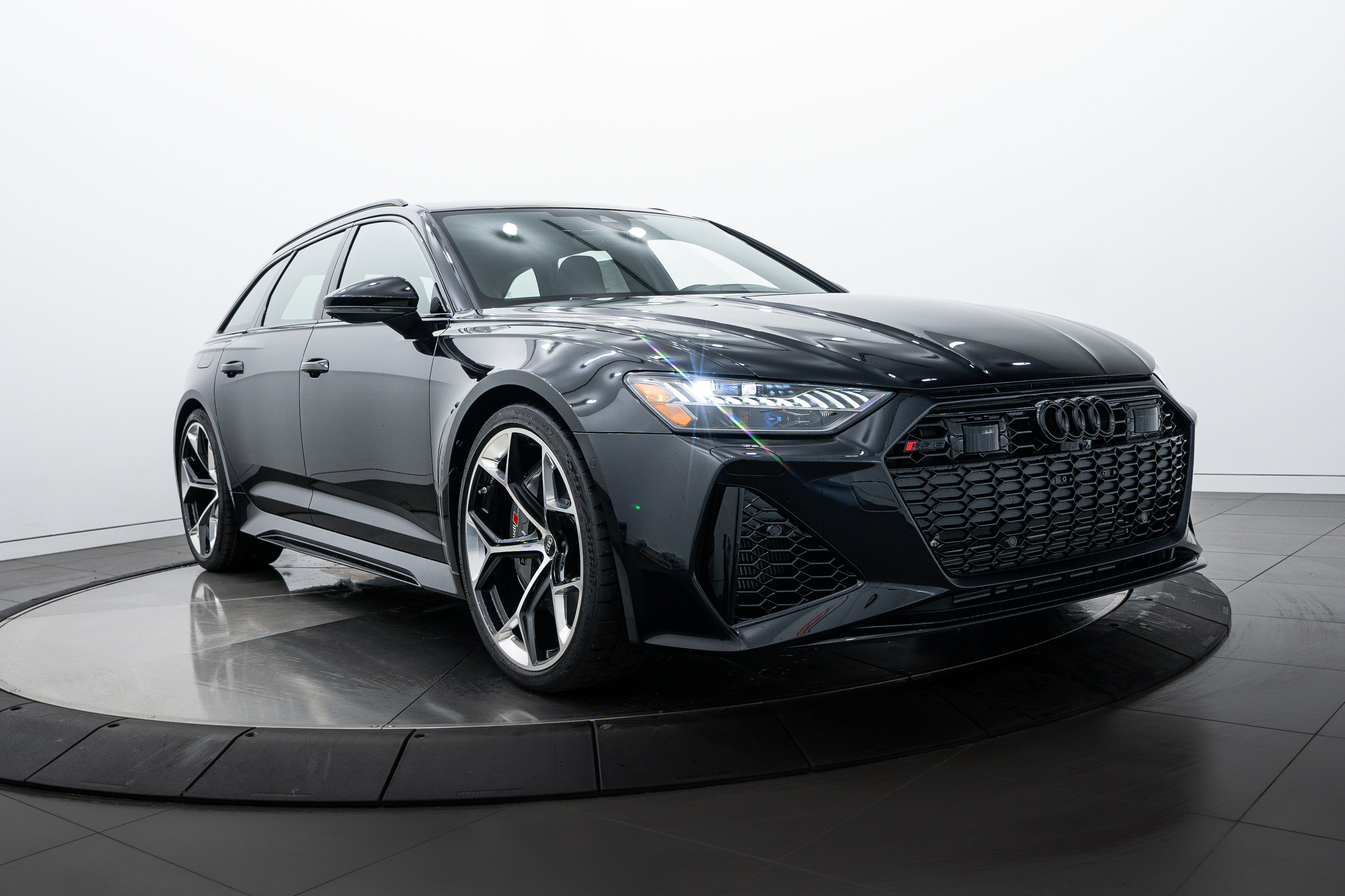 New 2025 Audi RS 6 performance video 2