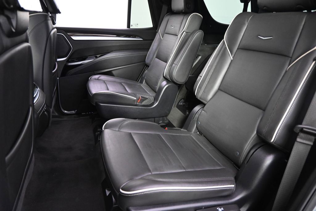 Certified 2025 Cadillac Escalade Premium Luxury image 22