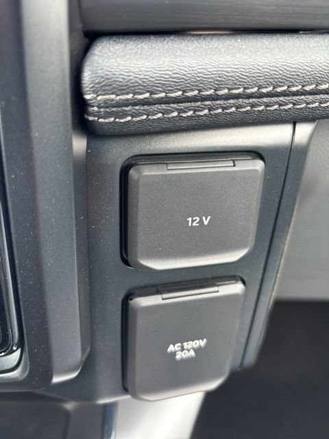 New 2025 Ford F150 Lightning Flash image 34