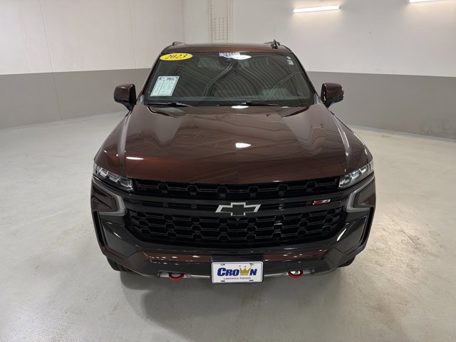 Used 2023 Chevrolet Tahoe Z71 w/ Luxury Package AWD/4WD image 3