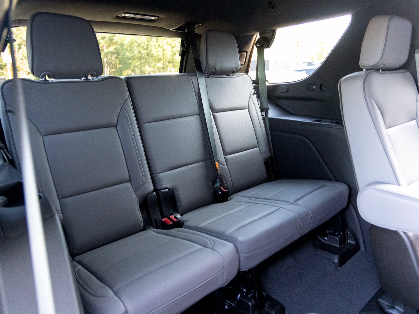 Used 2021 GMC Yukon SLT RWD image 28