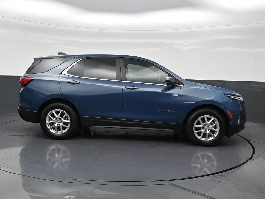 Used 2024 Chevrolet Equinox LT FWD image 7