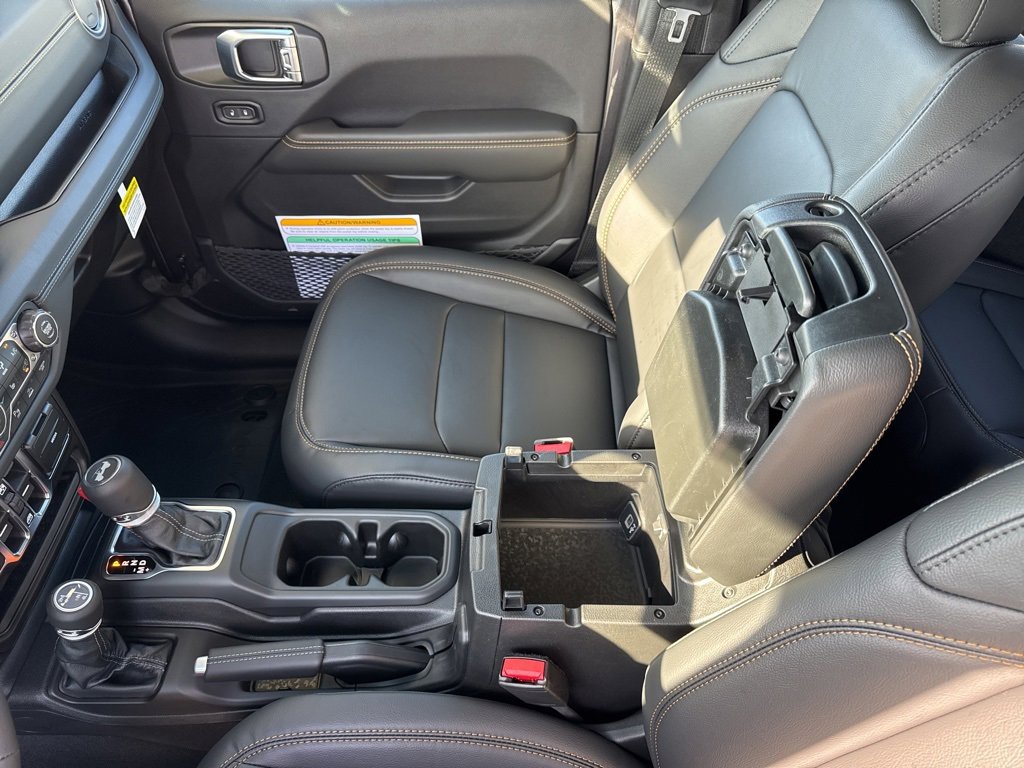 New 2026 Jeep Wrangler Sahara image 43