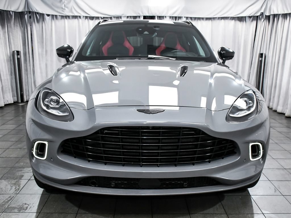 Used 2023 Aston Martin DBX AWD/4WD image 2
