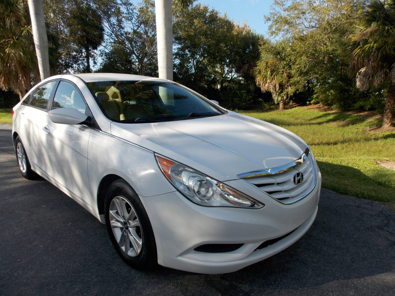 Used 2011 Hyundai Sonata GLS w/ Popular Equipment Pkg 2