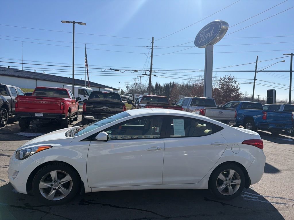Used 2013 Hyundai Elantra GLS w/ Preferred Pkg image 5
