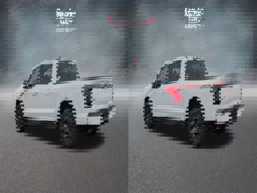 New 2025 Ford F150 Lightning Lariat image 8