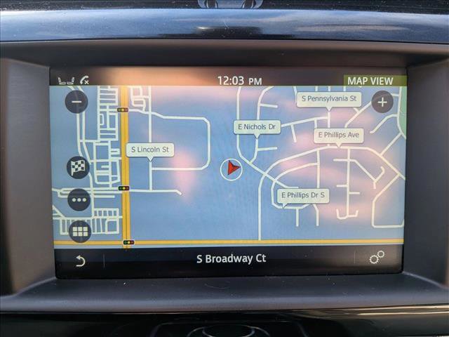 Used 2017 Jaguar F-PACE Premium image 13