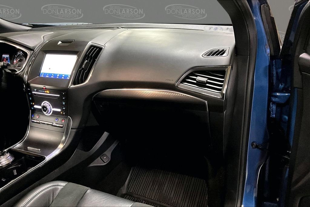 Used 2019 Ford Edge ST w/ Equipment Group 401A AWD/4WD image 30