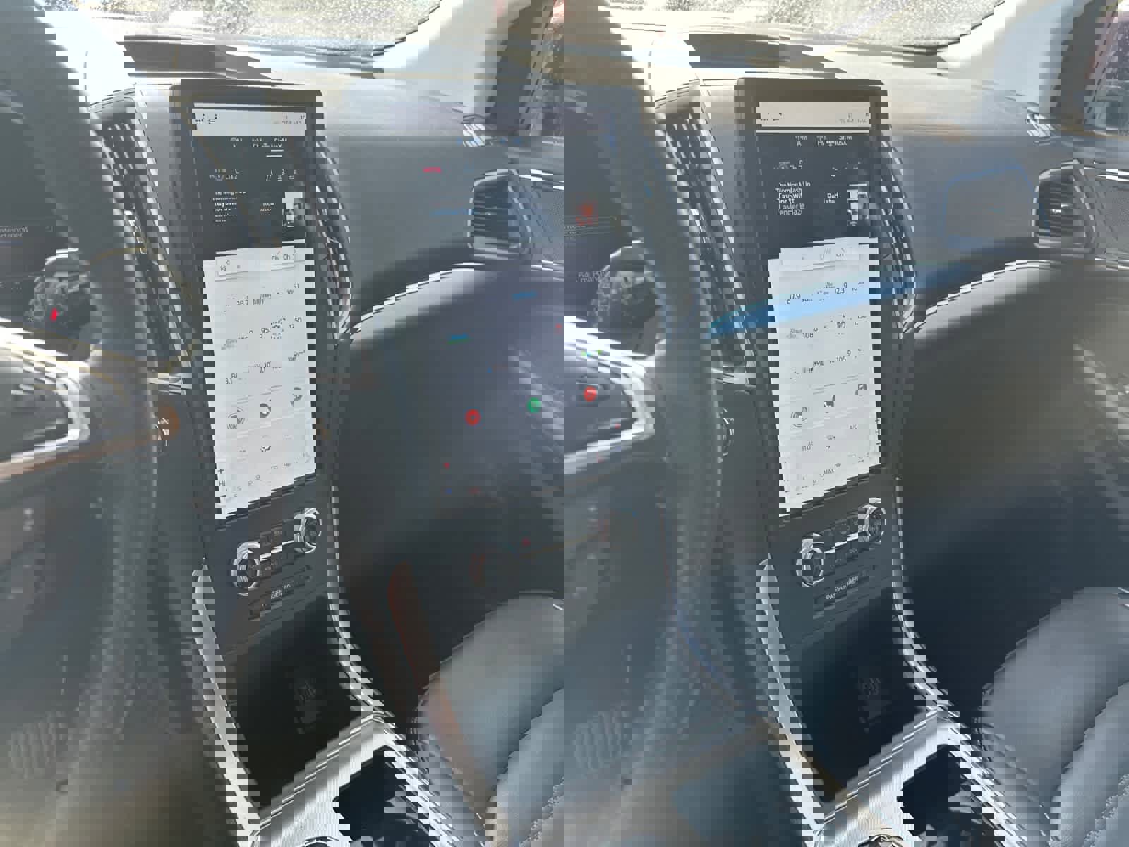 Certified 2024 Ford Edge SEL w/ Convenience Package image 12