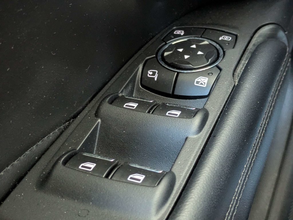Used 2018 Lincoln MKC Select w/ Select Plus Package FWD image 25
