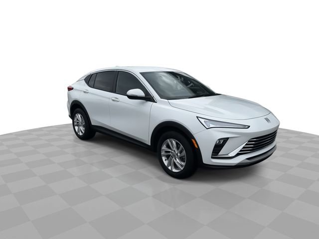 Certified 2025 Buick Envista Preferred w/ Advanced Safety Package image 2