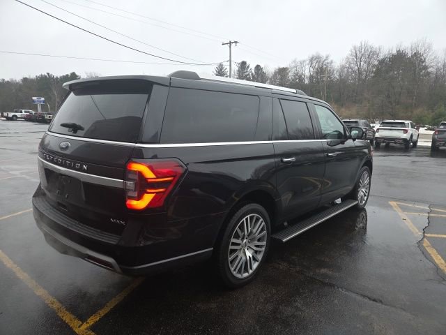 Used 2023 Ford Expedition Max Limited image 7
