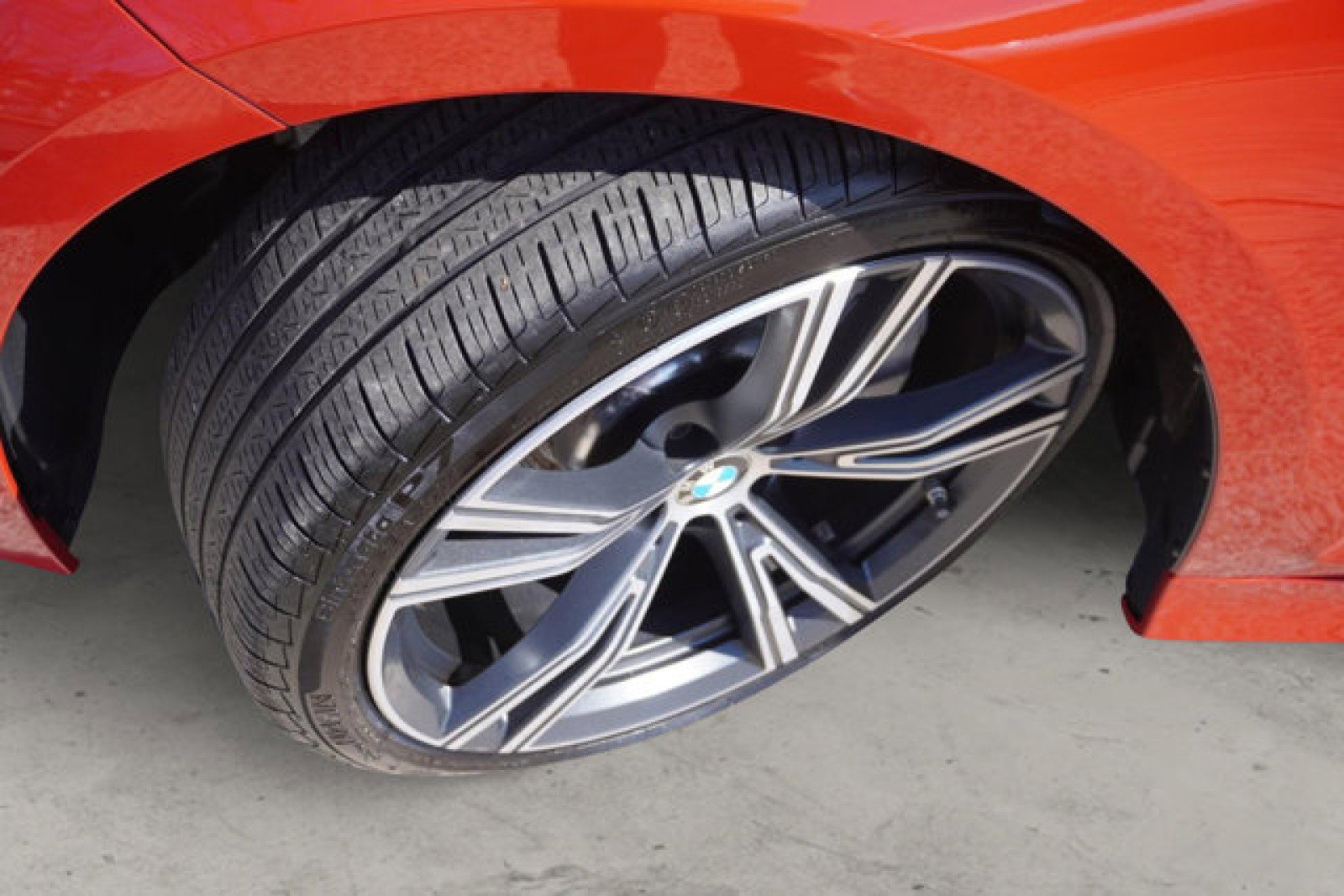 Used 2022 BMW 330i Sedan w/ Premium Package 2 RWD image 11