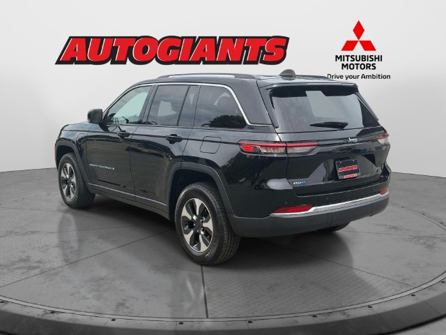 Used 2023 Jeep Grand Cherokee 4WD 4xe image 7