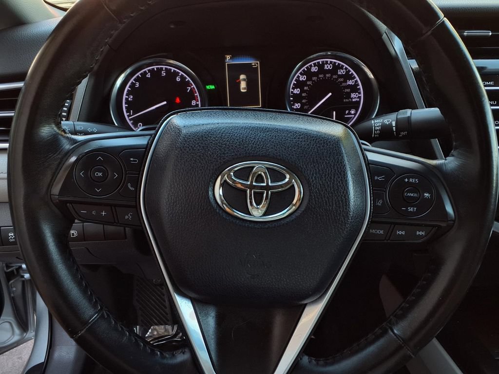 Certified 2018 Toyota Camry SE w/ Convenience Package FWD image 14