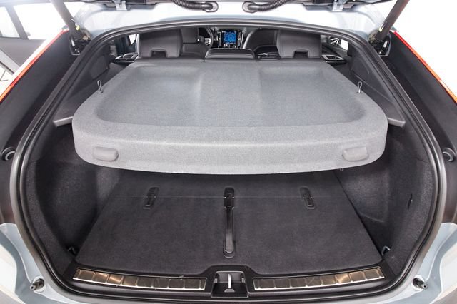 Certified 2023 Volvo C40 P8 Recharge Plus AWD/4WD image 23