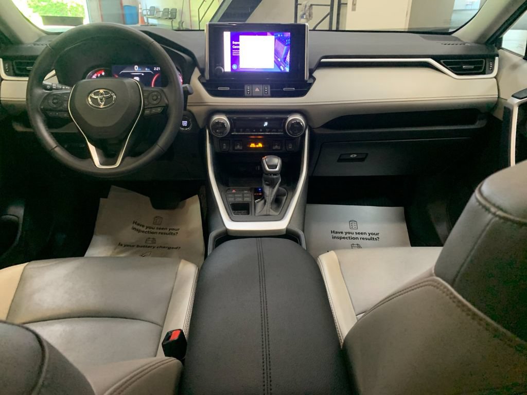 Used 2024 Toyota RAV4 XLE Premium w/ Weather Package AWD/4WD image 15
