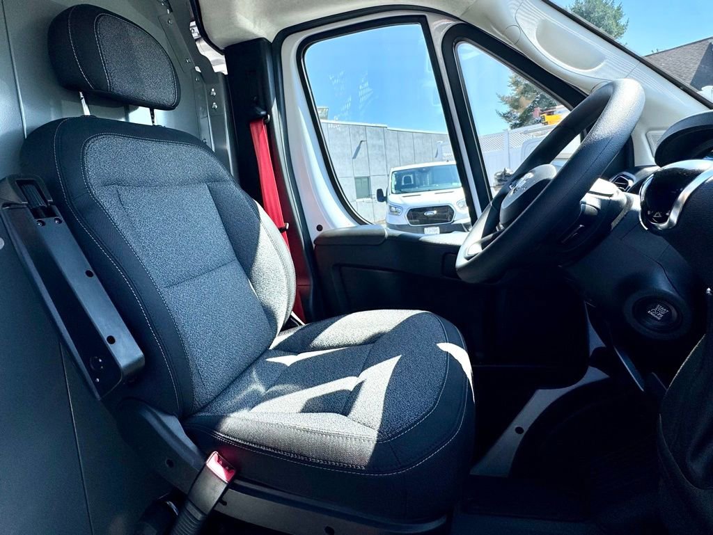 Used 2025 RAM ProMaster 3500 image 22