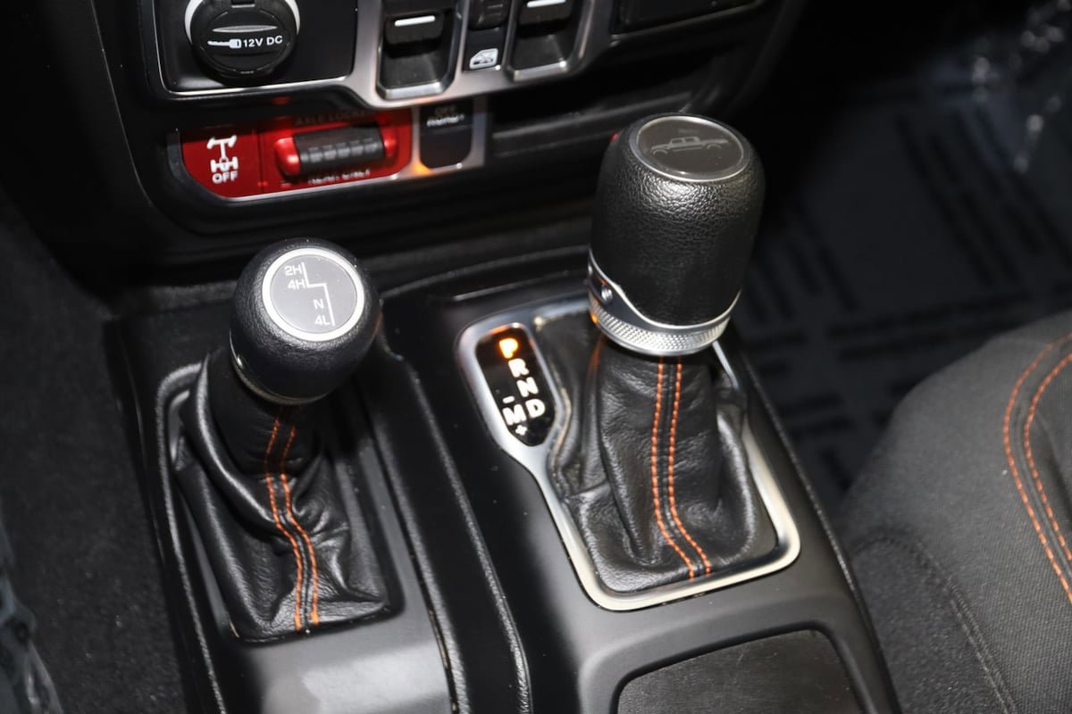 Used 2021 Jeep Gladiator Mojave w/ LED Lighting Group AWD/4WD image 7