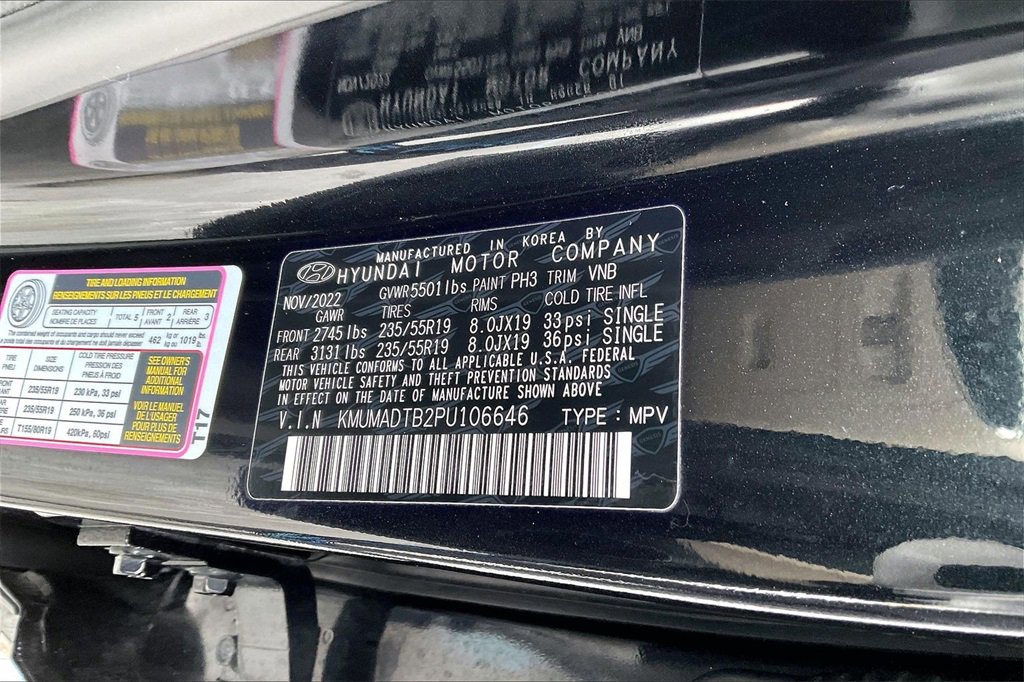 Used 2023 Genesis GV70 2.5T Select w/ Select Package image 18