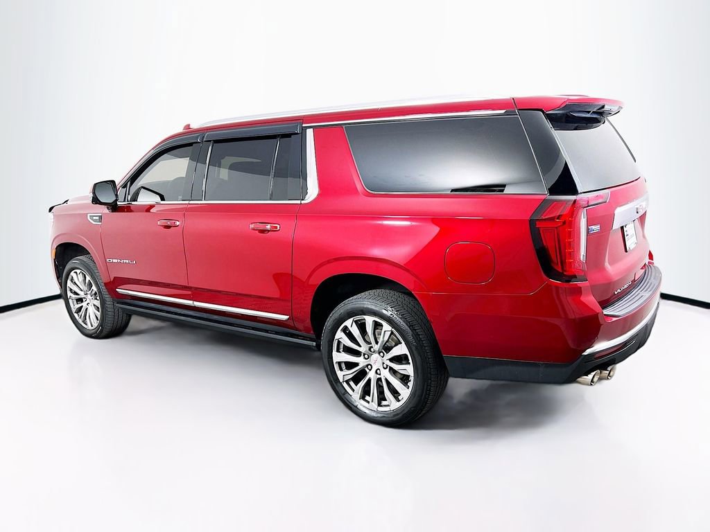 Used 2021 GMC Yukon XL Denali w/ Denali Premium Package AWD/4WD image 5