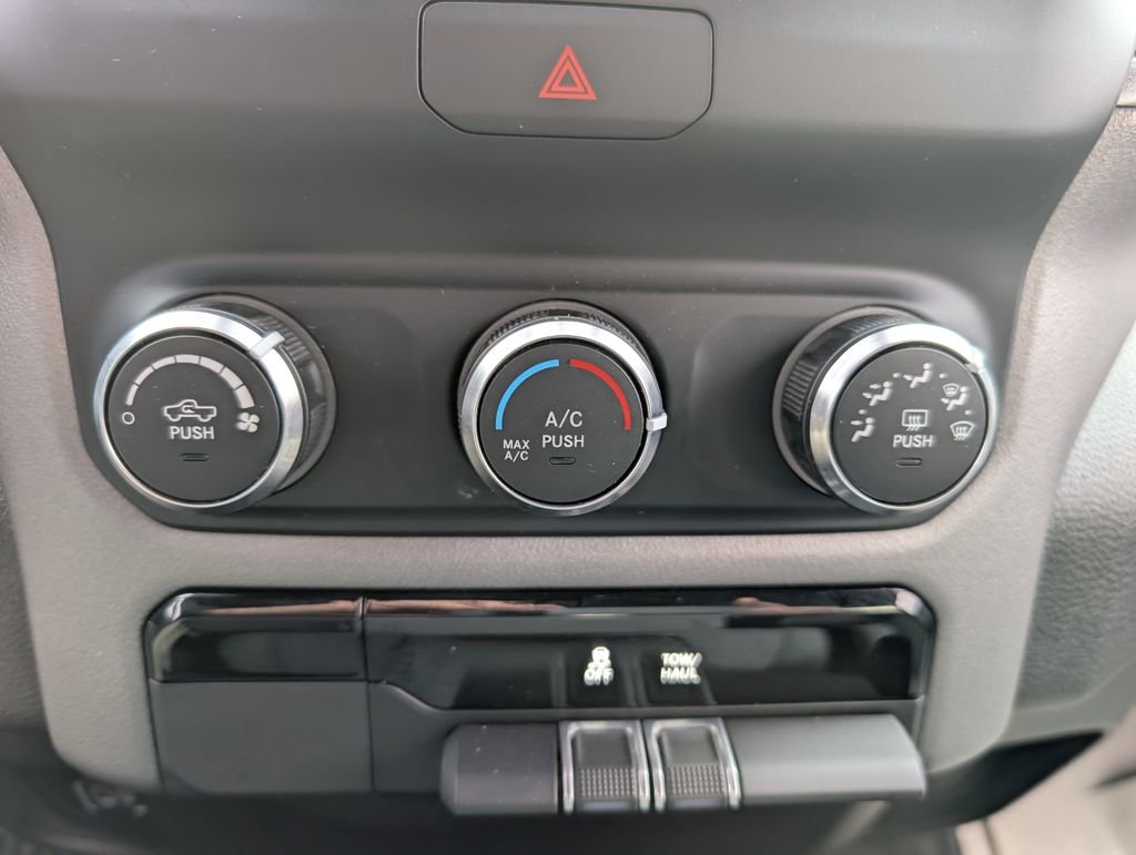 Used 2022 RAM 1500 Big Horn image 26