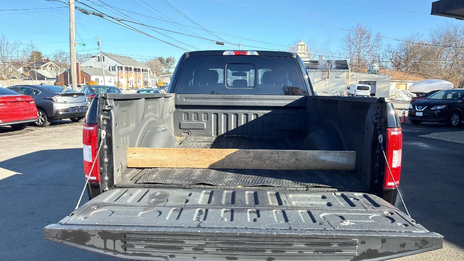 Used 2018 Ford F150 XLT w/ Equipment Group 302A Luxury image 9