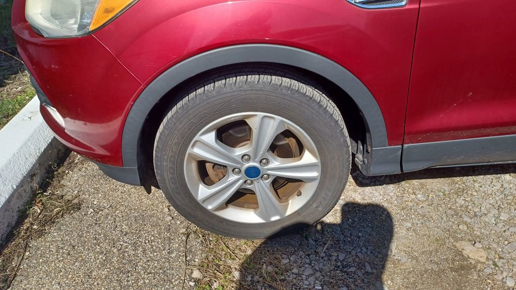 Used 2013 Ford Escape SE image 3