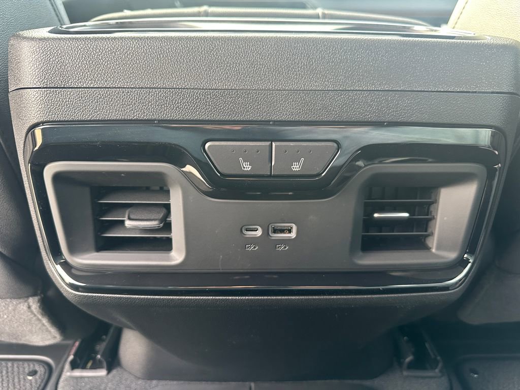 New 2026 GMC Sierra 1500 AT4 w/ AT4 Premium Package image 31