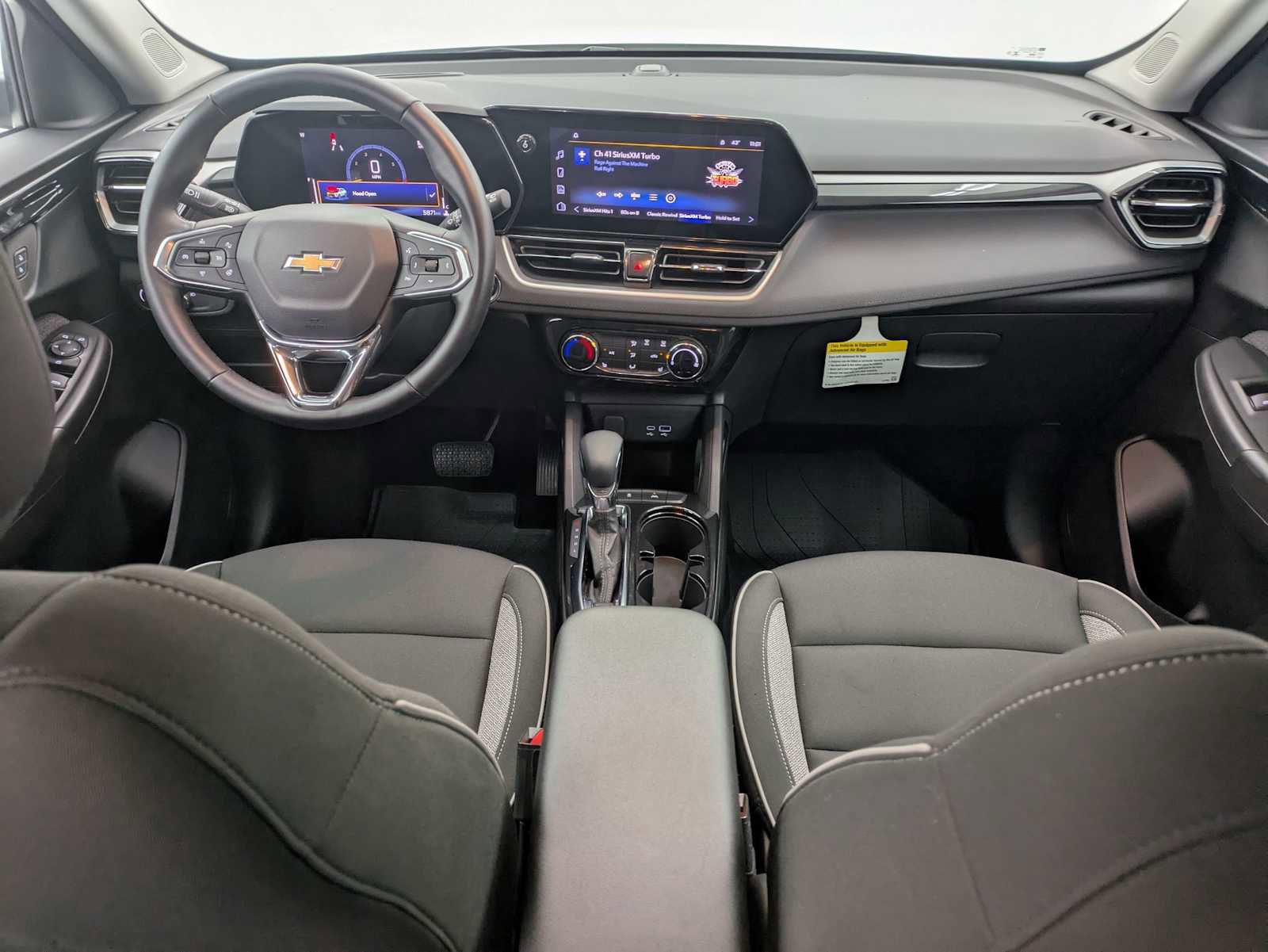 New 2025 Chevrolet TrailBlazer LT w/ LT Cold Weather Package image 16