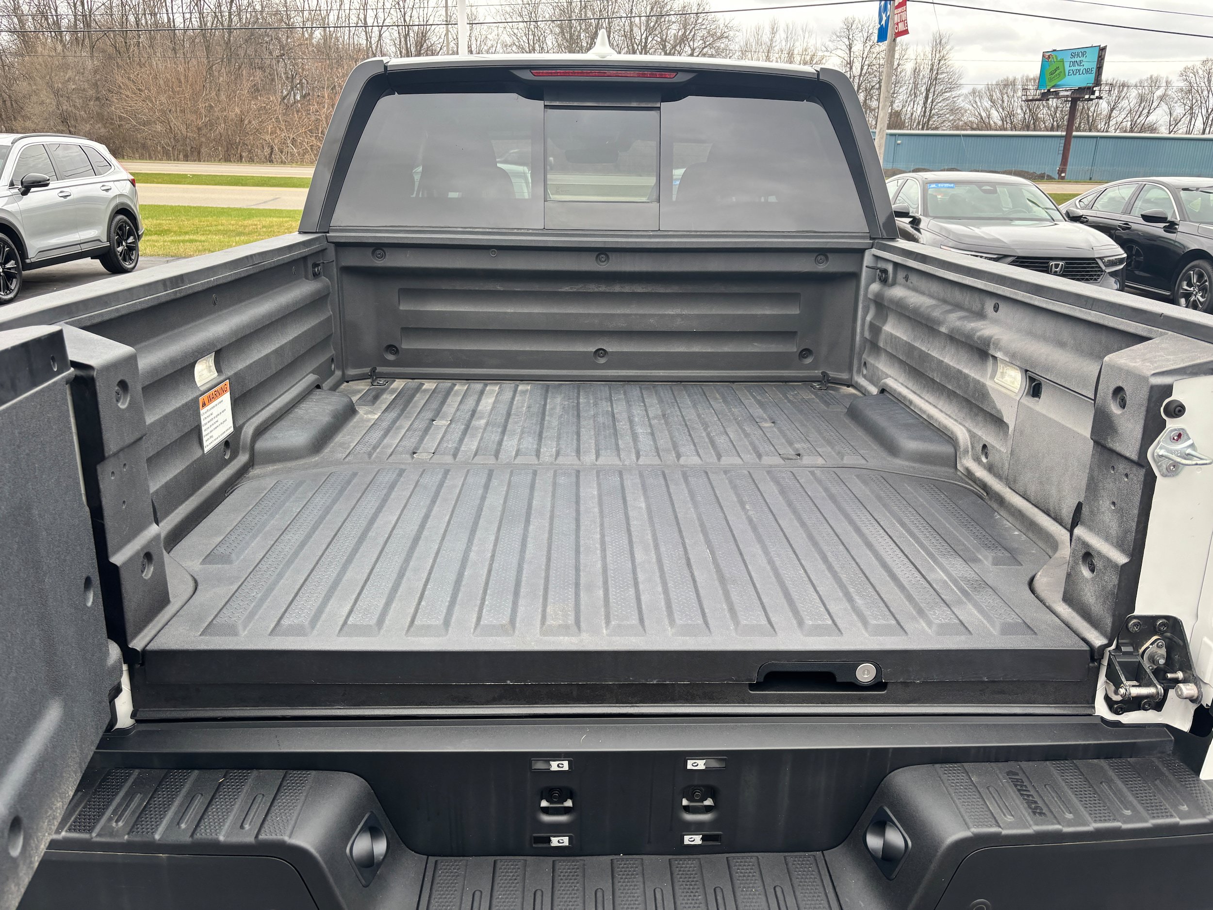Used 2023 Honda Ridgeline Black Edition image 14