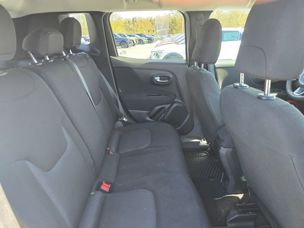 Used 2019 Jeep Renegade Sport AWD/4WD image 12