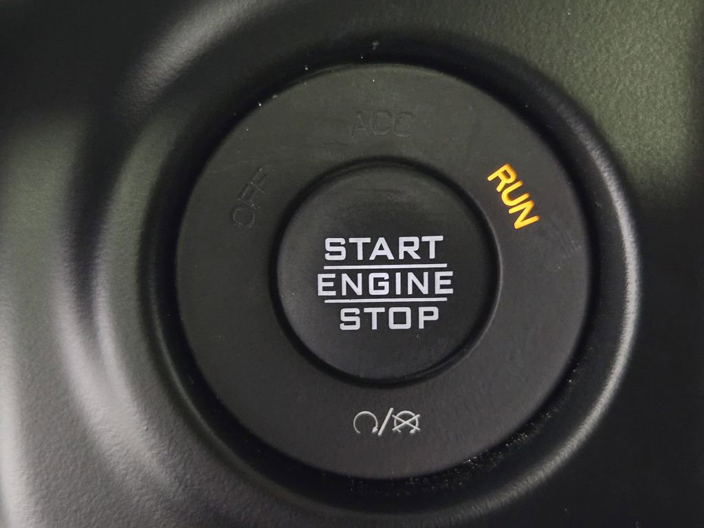 Used 2023 Jeep Wrangler Unlimited Sport image 22