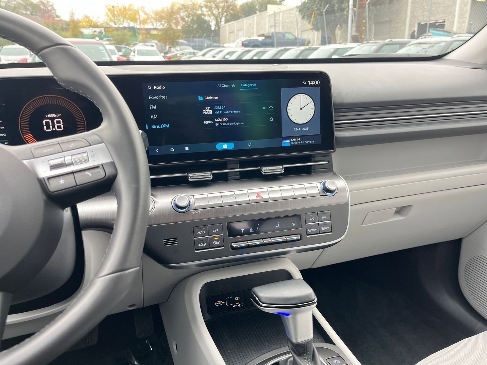 Used 2025 Hyundai Kona SEL image 18