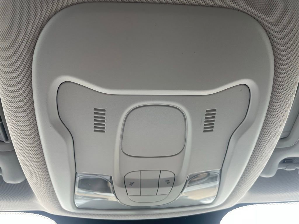 Used 2020 Jeep Renegade Sport w/ Sport Appearance Group FWD image 44