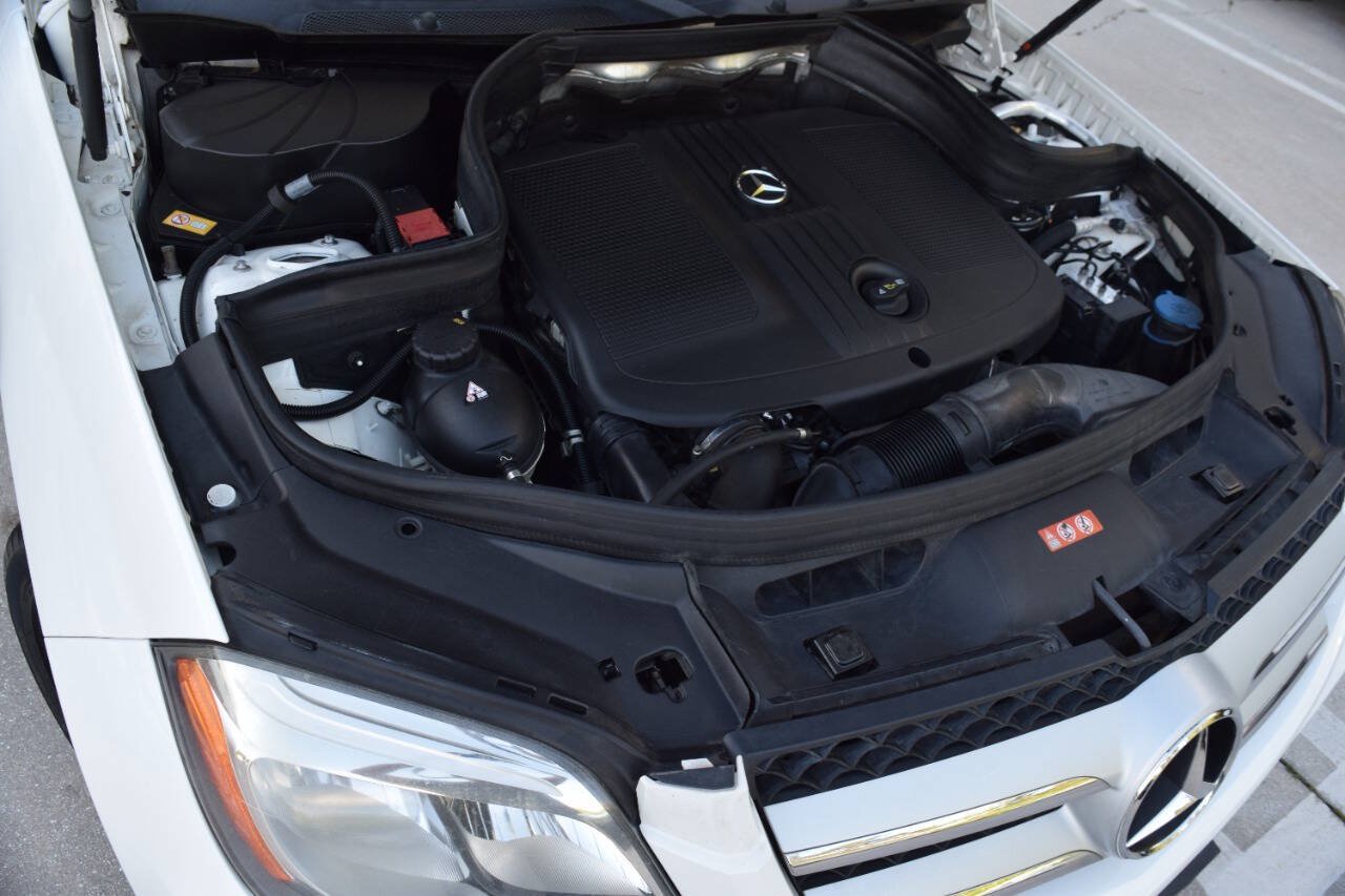 Used 2013 Mercedes-Benz GLK 250 BlueTEC 4MATIC image 90