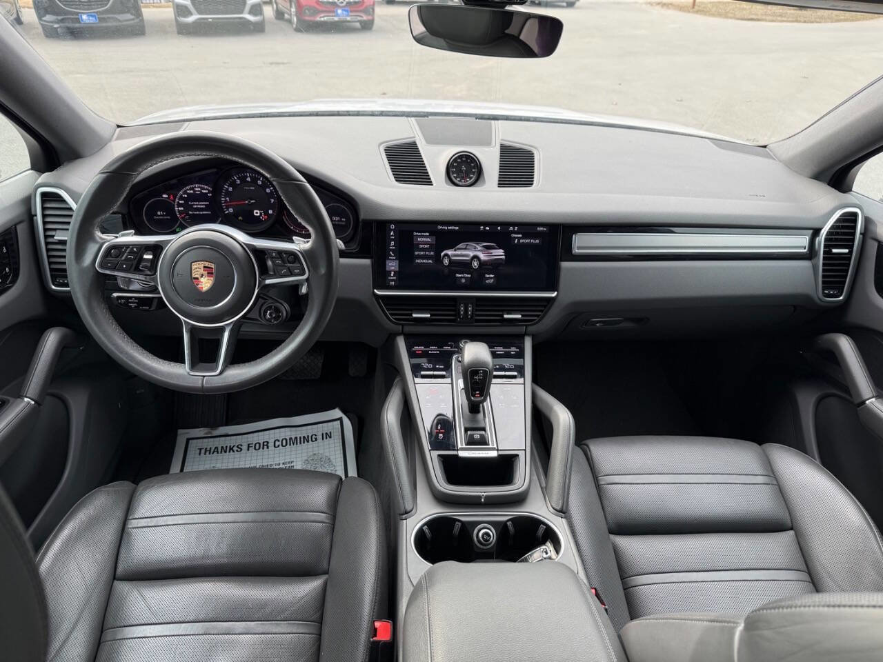 Used 2020 Porsche Cayenne AWD/4WD image 15