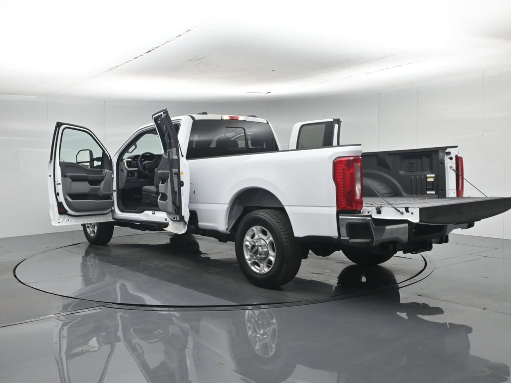 New 2026 Ford F350 XLT RWD image 33